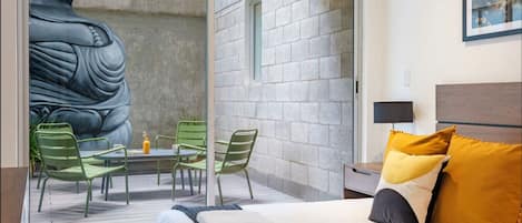 2 bedrooms, desk, iron/ironing board, free WiFi