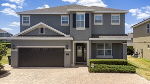 Exterior - 20% OFF Serenity Oasis Family Villa  6BR 3 ENSUITE Private Pool & Spa
 (Kissimmee)