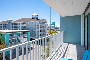Property grounds - Ocean Views with Private Balcony and Elevator (Ocean City)