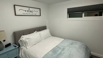 Roupas de cama premium, Wi-Fi de cortesia, roupa de cama