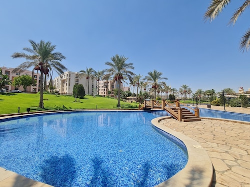 VIP apartment near market and mall