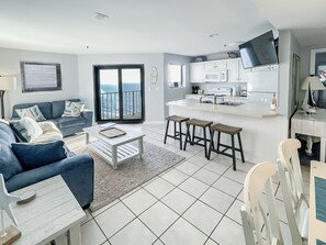 Smart TV - Penthouse at the Beach, Beach, Beach! Stunning ocean views & king sized bed!  (Myrtle Beach)