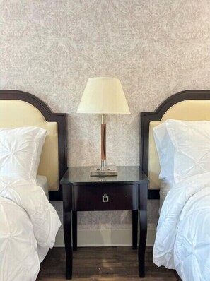 10 bedrooms, iron/ironing board, WiFi, bed sheets