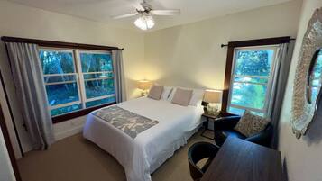2 bedrooms, desk, travel crib, WiFi