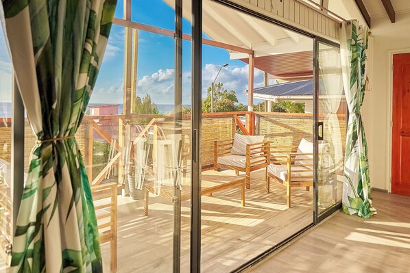 Premier Loft, Sea View | Terrace/patio