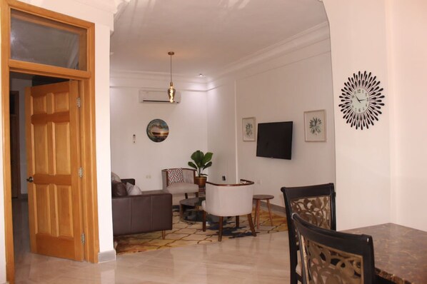 Interior - Akwaaba Enjoy Your Stay in comfort. (Accra)