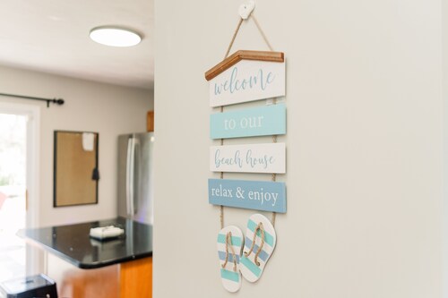 Newly renovated, 4BD 2 BA, 1 full acre, sleeps 8, and is pet friendly.