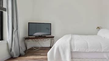 1 chambre, fer et planche à repasser, Wi-Fi gratuit, draps fournis