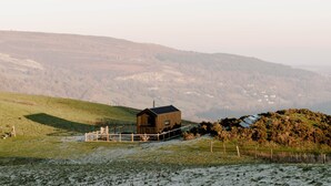 Miscellaneous - Eco Off-Grid Luxury Cabin, Panoramic Views & Fire Pit In North Wales (Llangollen)