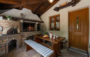 Dining - Lovely home in Krsan with WiFi (Krsan)