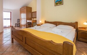 2 habitaciones, wifi gratis y ropa de cama 