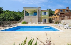 Pool - Awesome home in Labin (Labin)