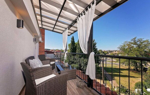 Terrace/patio - 2 bedroom amazing apartment in Porec (Porec)