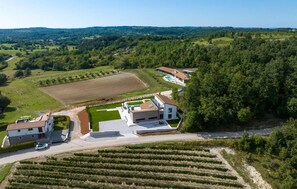 Exterior - Nice home in Gracisce (Gracisce)