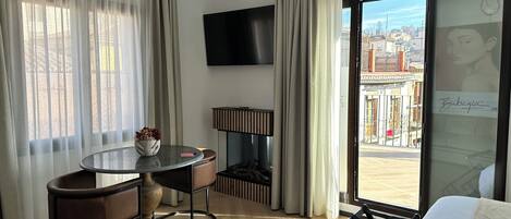 Dobbeltrom – deluxe, fjellutsikt, tårn | Sengetøy i egyptisk bomull, sengetøy av topp kvalitet og dundyner