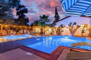Beheizter Pool