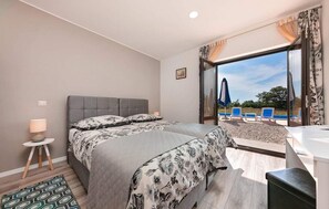 2 bedrooms, iron/ironing board, free WiFi, bed sheets - Lovely apartment in Karojba (Karojba)