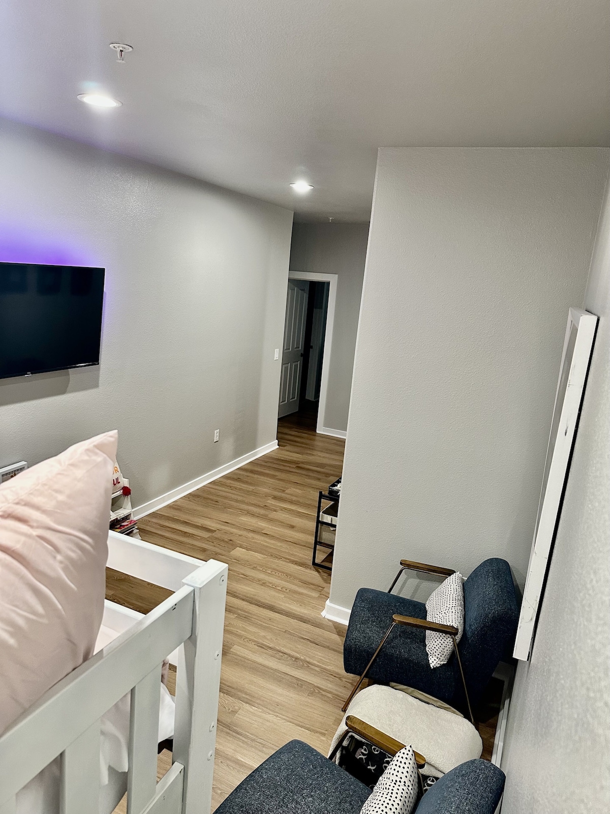 Photo 23 of Located in the heart of Houston! Easy access to freeways, sports arenas, & more!