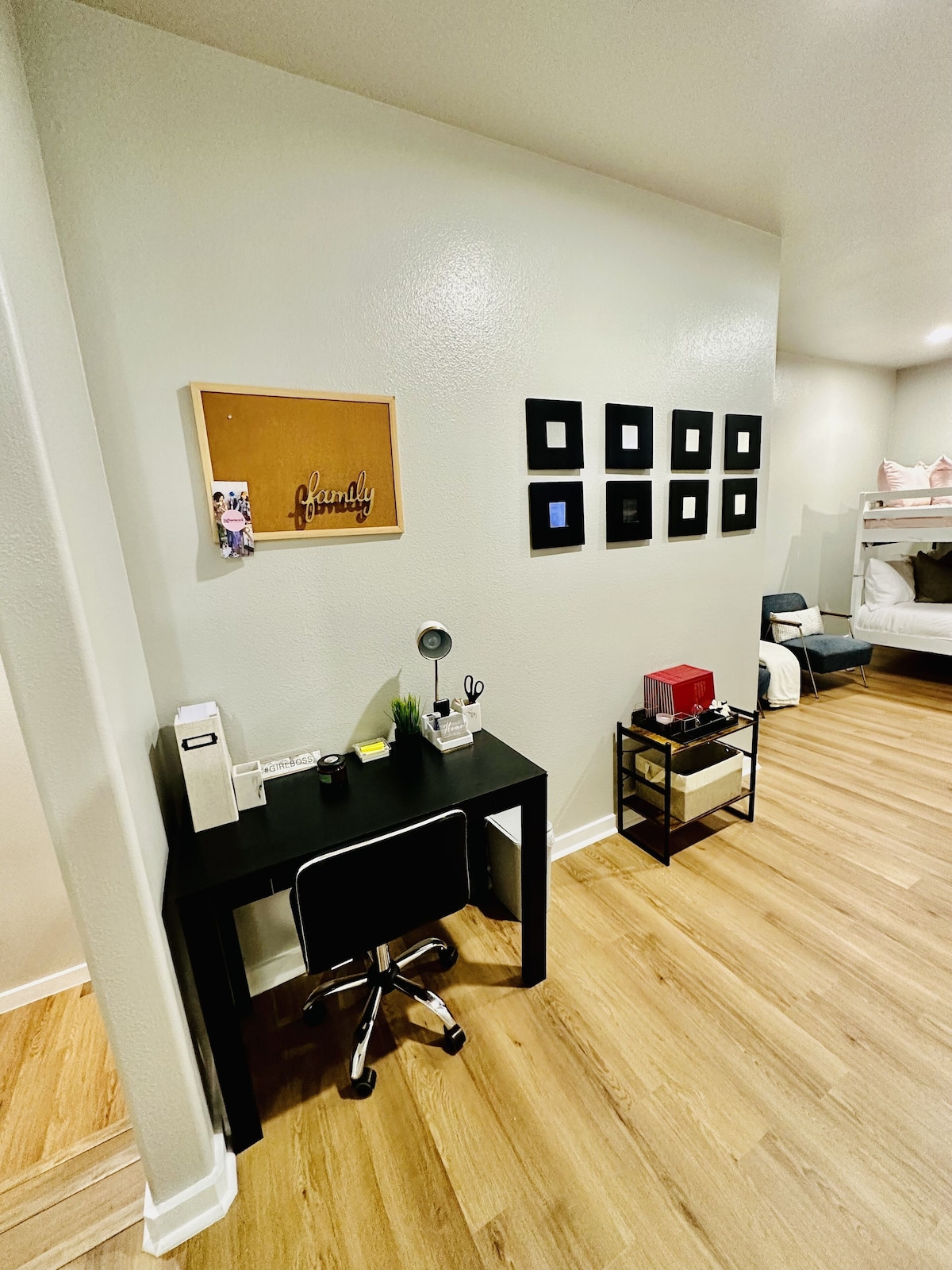 Photo 12 of Located in the heart of Houston! Easy access to freeways, sports arenas, & more!