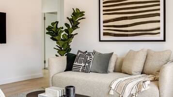 Smart TV, offices, computer monitors