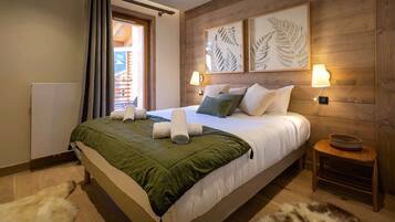 3 chambres, fer et planche Ă repasser, Wi-Fi, draps fournis