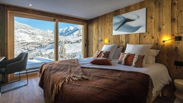 4 Schlafzimmer, BĂŒgeleisen/BĂŒgelbrett, WLAN, BettwĂ€sche