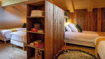 4 sovevĂŠrelser, strygejern/strygebrĂŠt, Wi-Fi, sengetĂžj