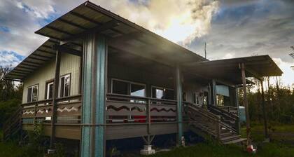Rainforest Volcano Retreat – As Seen on TV! Near Volcanoes Nat’l Park