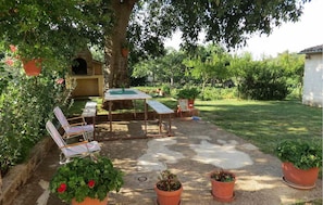 Outdoor dining - Stunning apartment in Tar-Vabriga (Tar-Vabriga)