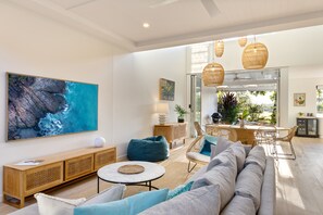 Villa, 4 Bedrooms, Mountain View | Living area | Flat-screen TV