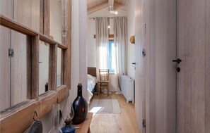 4 Schlafzimmer, Reisekinderbett, kostenloses WLAN, Bettwäsche