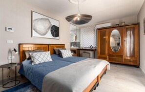 4 chambres, lit parapluie, Wi-Fi gratuit, draps fournis