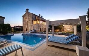 Pool - Cozy home in Umag with sauna (Umag)