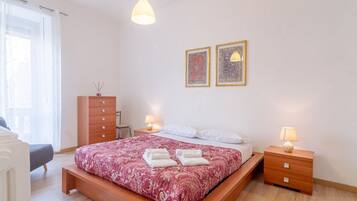 1 chambre, fer et planche Ă repasser, Wi-Fi, draps fournis