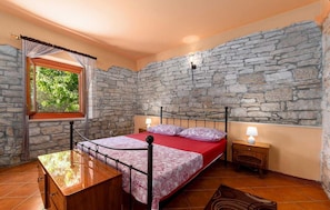 3 Schlafzimmer, Bügeleisen/Bügelbrett, Reisekinderbett, kostenloses WLAN