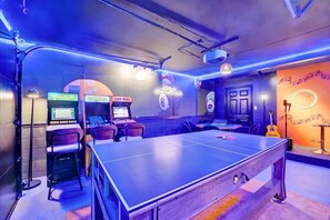 Spielezimmer
