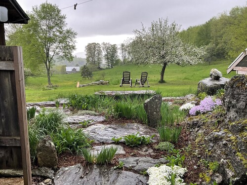The Pond Cabin at Sky Hollow, The Hunter Cabin at Sky Hollow