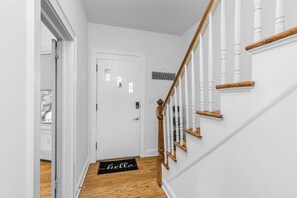 Interior - NJ's Cozy Casa Oasis - Entire home for groups/families! (Passaic)