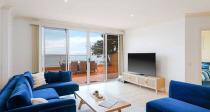 Beachfront Bliss in Cowes