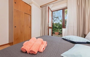 2 chambres, Wi-Fi gratuit, draps fournis