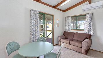 Family Studio | Living area