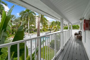 Two-bedroom suite | Terrace/patio