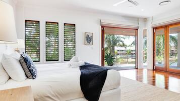 Deluxe Villa | 4 bedrooms, free WiFi, bed sheets