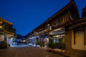 Interior - Lijiang Houfu Inn (Lijiang)
