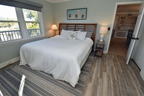 7 bedrooms, internet, bed sheets