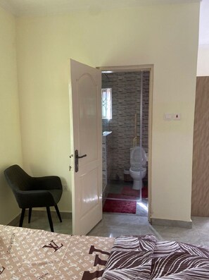 Comfort Apartment, Non Smoking | Bathroom