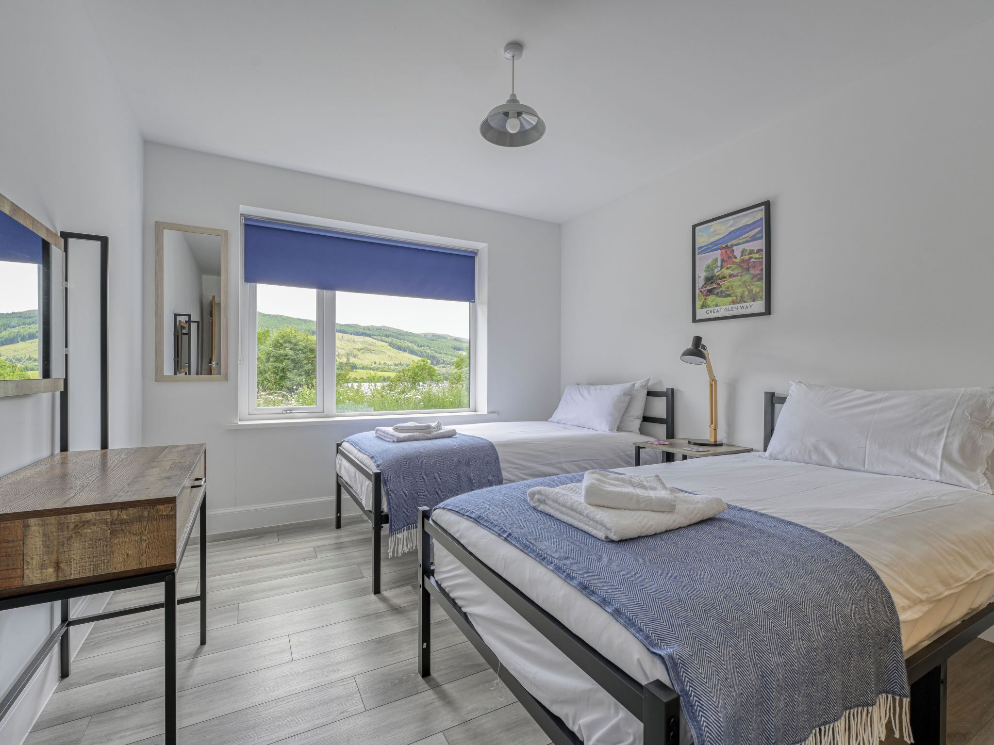 2 bedrooms, iron/ironing board, WiFi