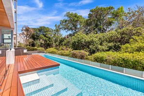 Outdoor pool - EXCEPTIONAL MOOLOOLABA BEACH APT-BEACH01 (Mooloolaba)