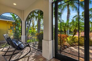 Interior - Casa Aria is an tropical retreat complete with all the amenities for a luxurious beach vacation! (Naples)
