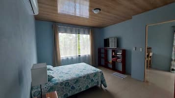1 habitación, wifi gratis y ropa de cama